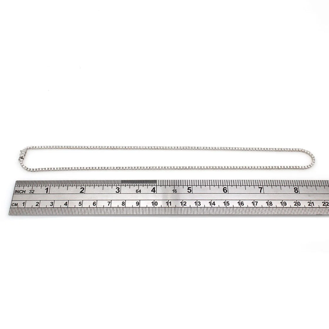 18K White Gold Diamond Inline Necklace in Gold - Image 3