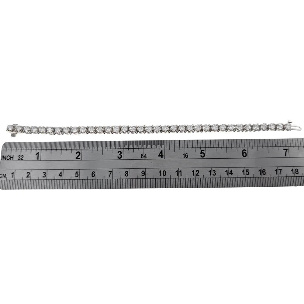 Diamond Inline Tennis Bracelet in White Gold - Image 3