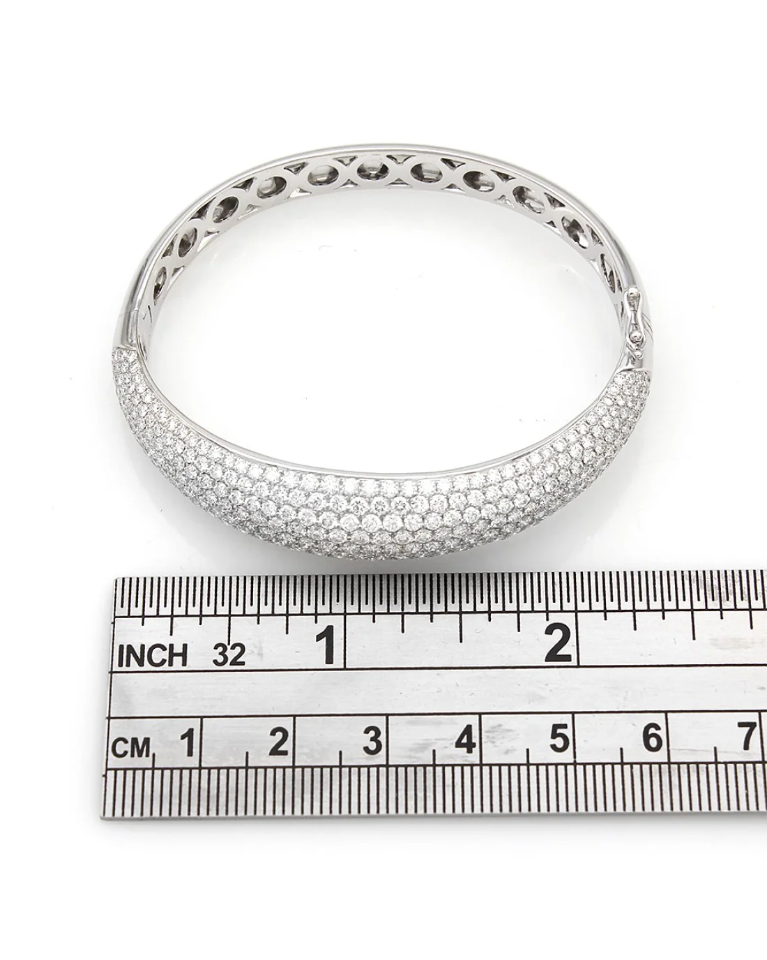 Diamond Pave Dome Bangle Bracelet in Gold - Image 3