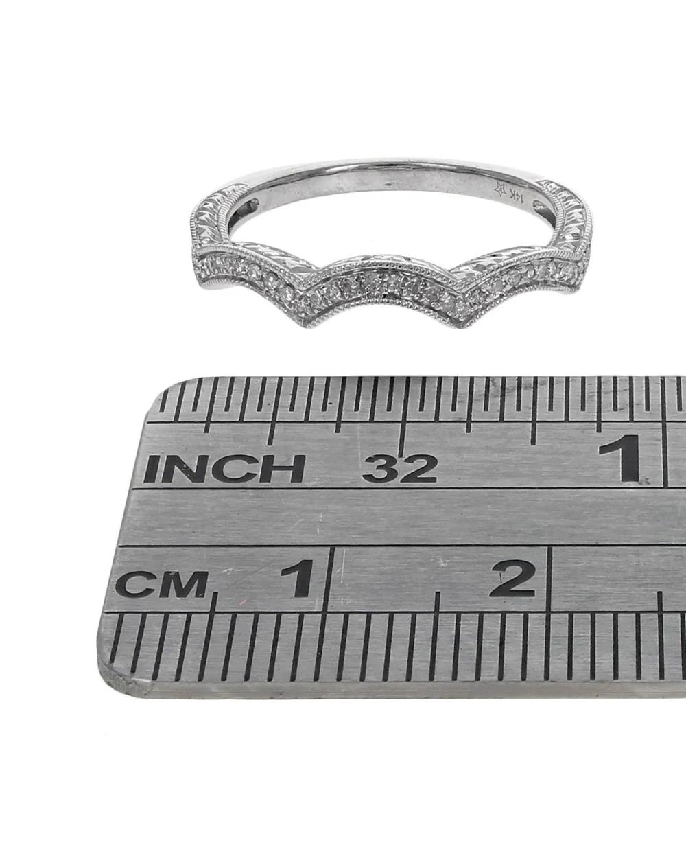 Diamond Scallop Edge Milgrain Accent Ring Guard in White Gold - Image 3