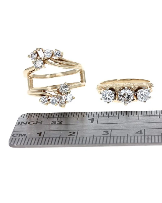 Diamond Scroll Accent Wedding Set in Yellow Gold - Image 3