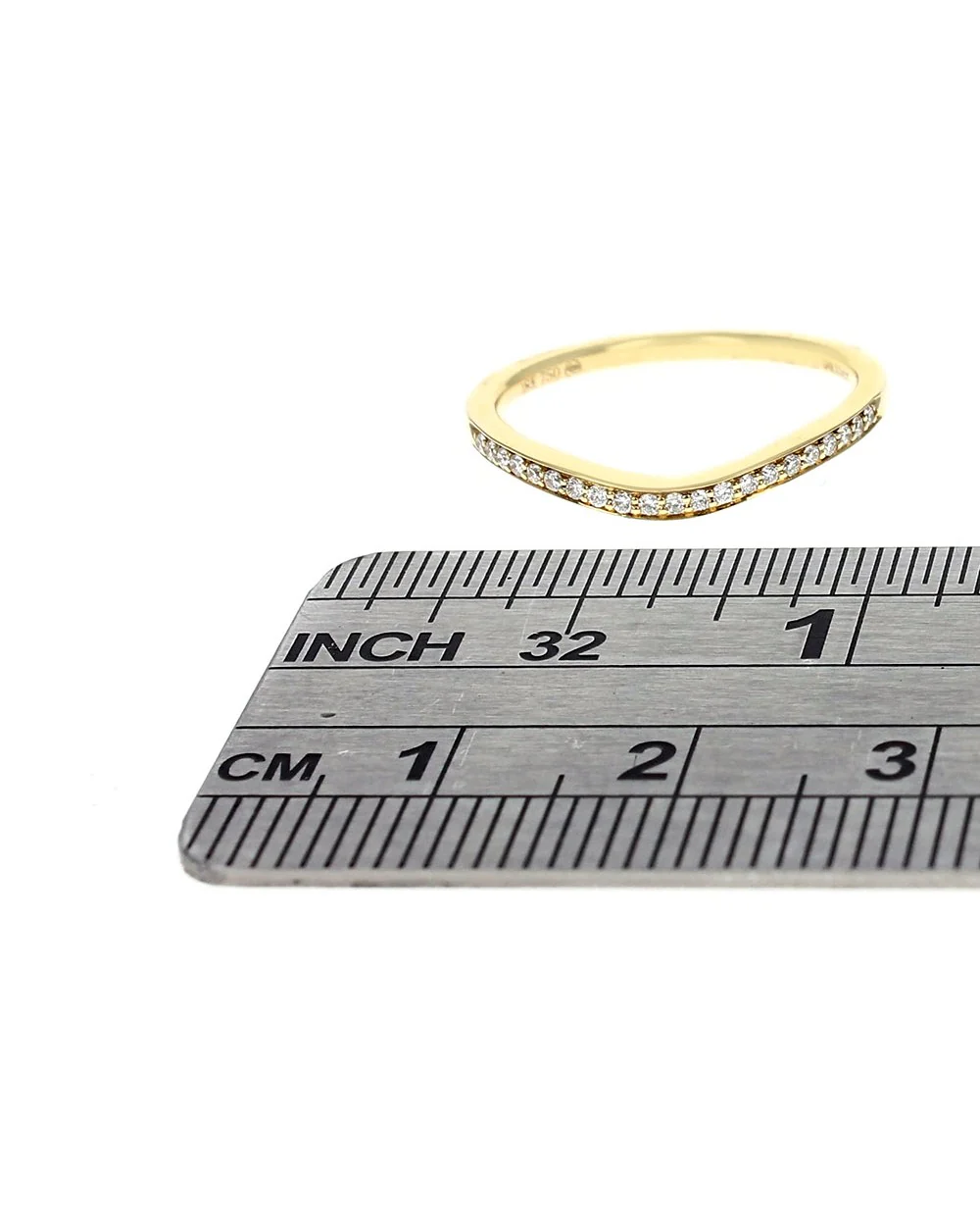 Diamond Single Row Chevron Guard Ring - Image 3