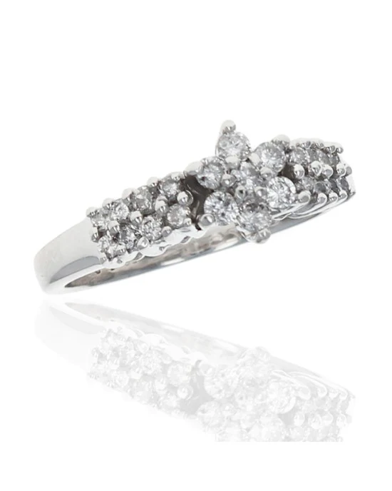 Diamond Star Ring in Platinum