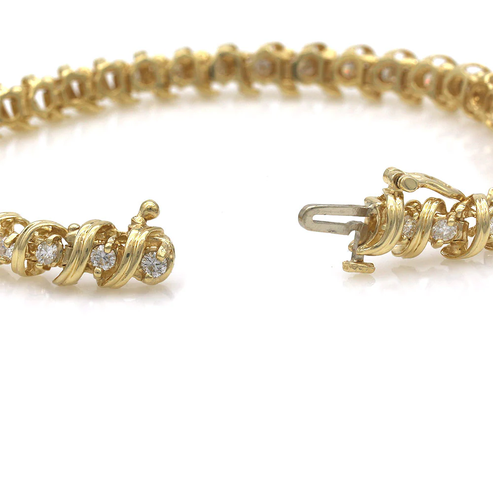 Diamond Twisted S Link Inline Bracelet - Image 2