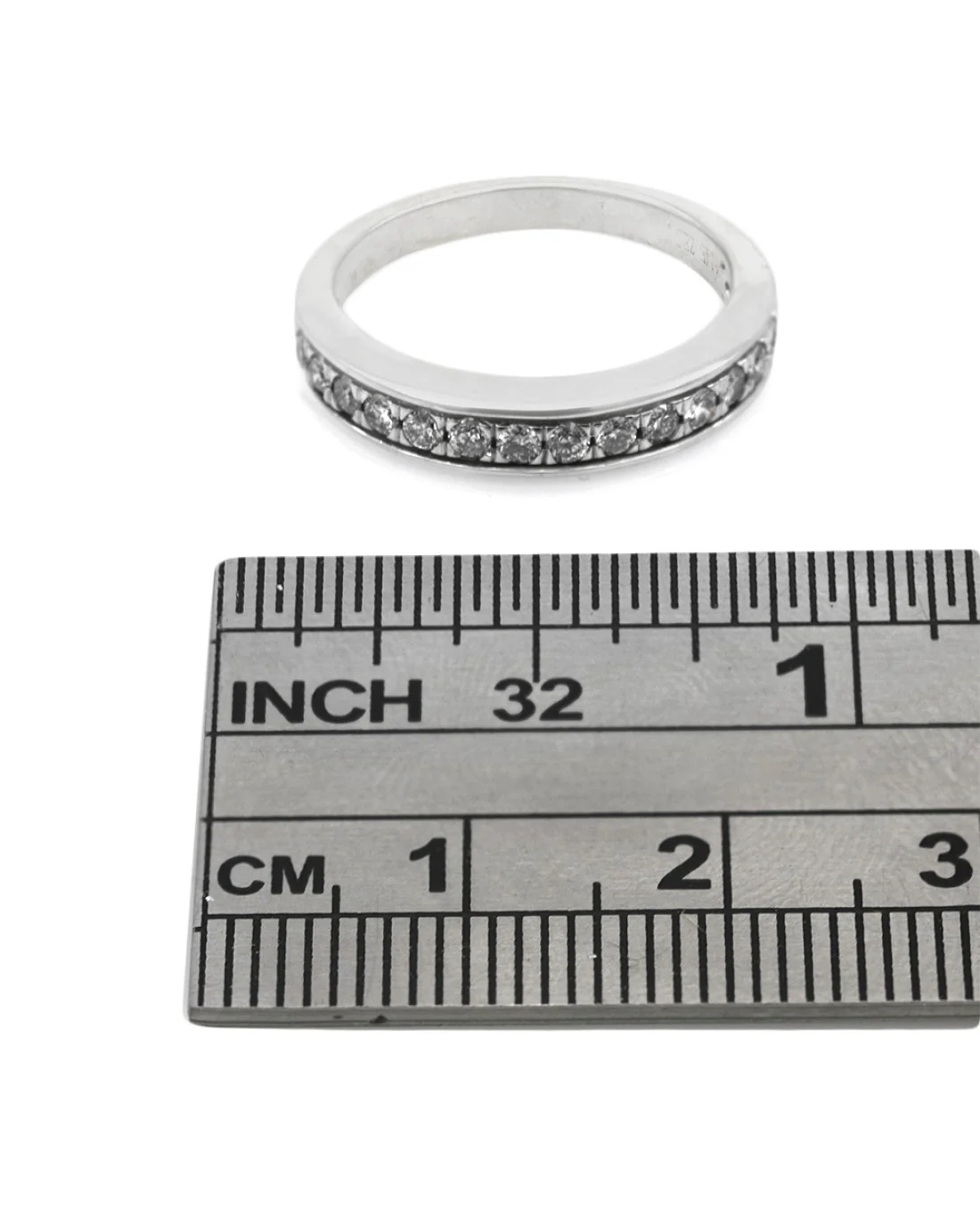 Diamond Wedding Band in White Gold - Image 3