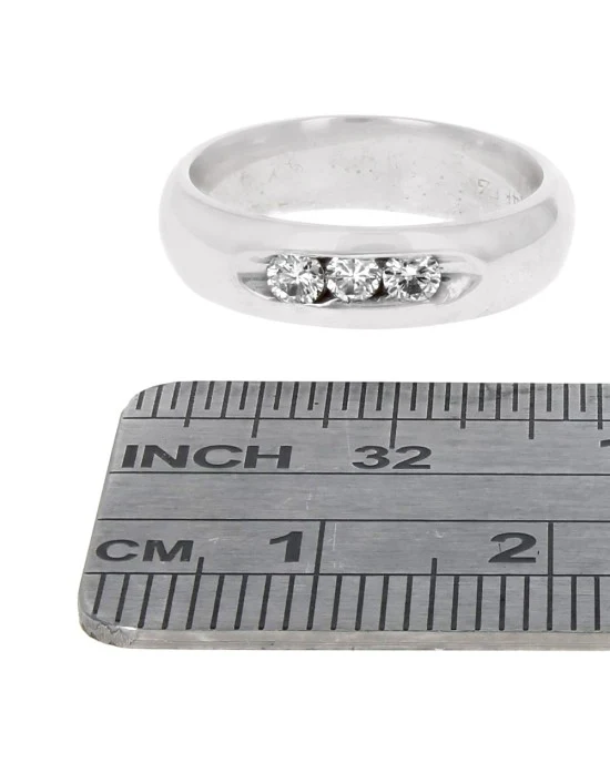 Diamond Wedding Band in White Gold - Image 3