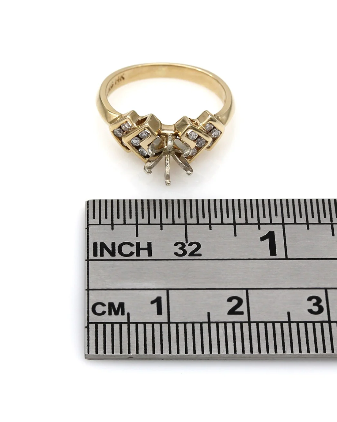 Double Chevron Channel Set Diamond Mounting in 14ky - Image 4