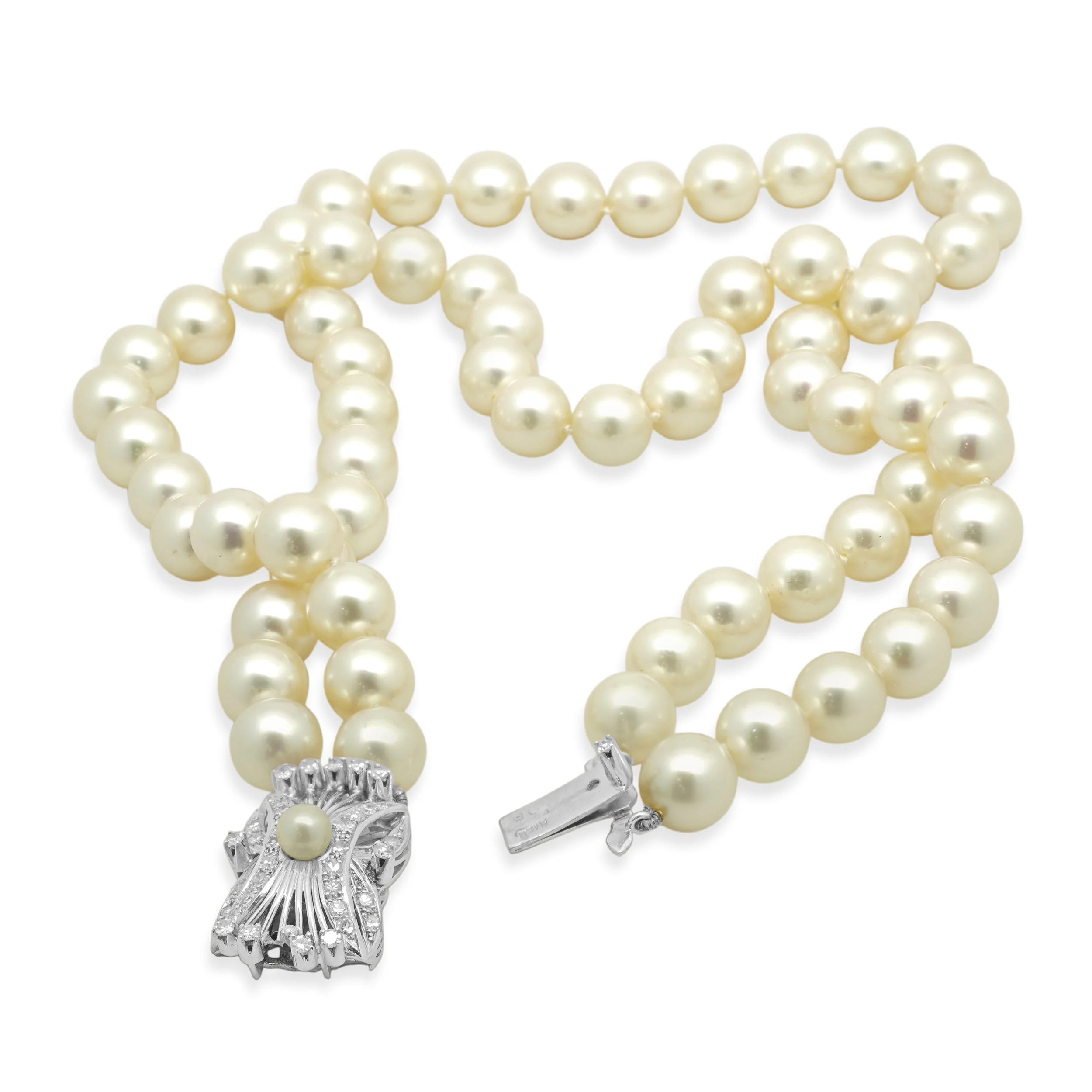 Double Strand Cultured Pearl Necklace with Platinum Diamond Clasp 15.25" - Image 4