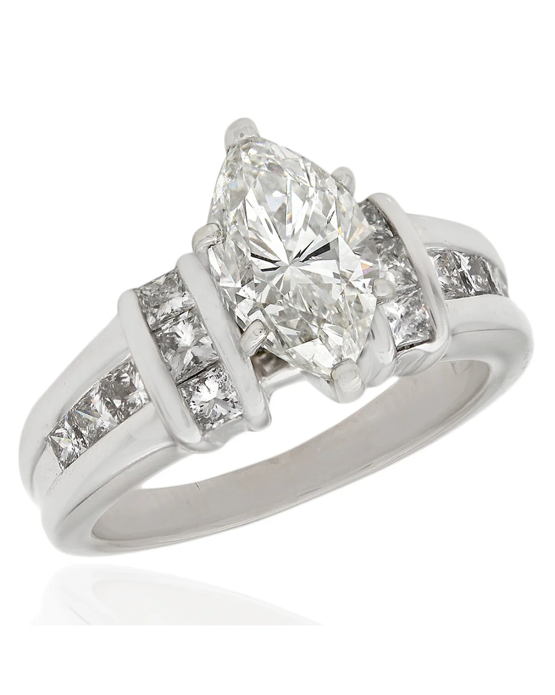 Edwardian 1.49ctw European Cut Diamond Shield Ring in Platinum - Image 2