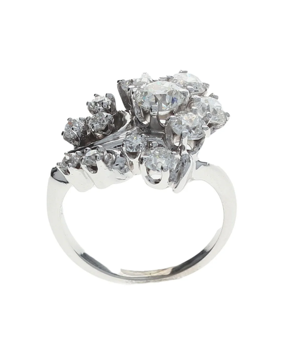 European Diamond Cluster Ring - Image 4
