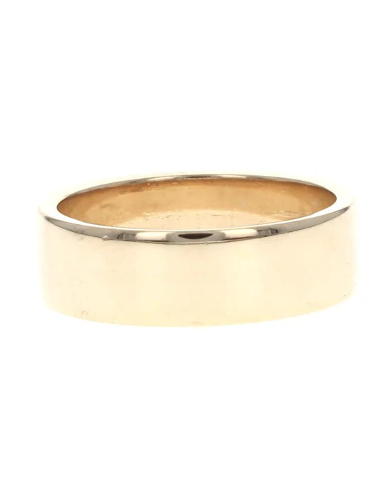 Flat Wedding Band in Yellow Gold - Image 2
