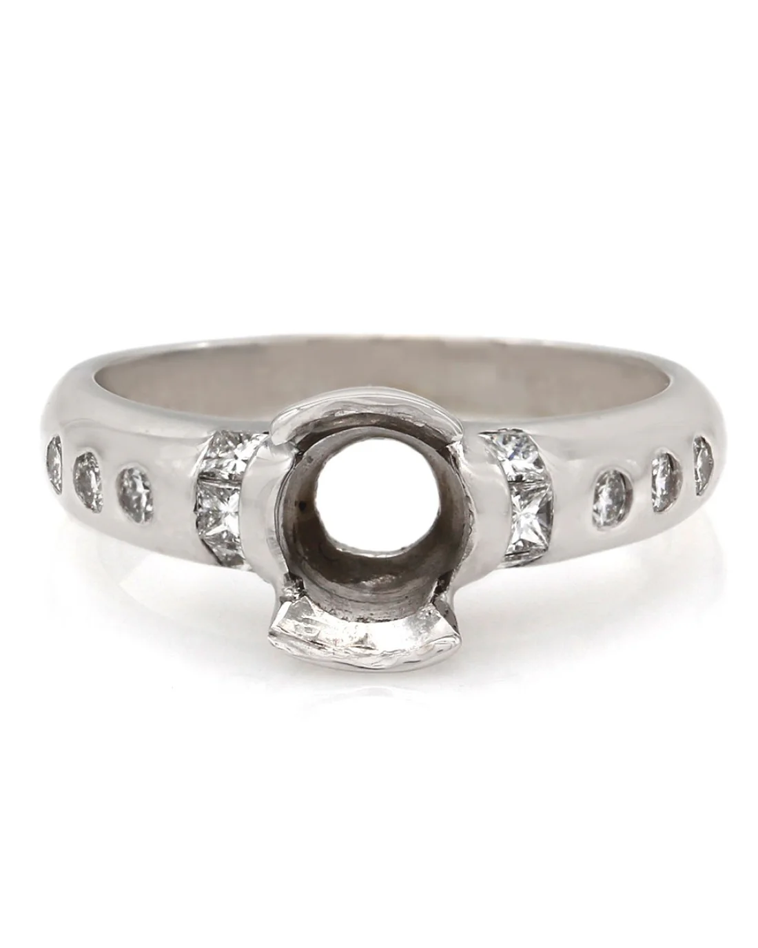 Flush Set Diamond Mounting in Gold - Image 2