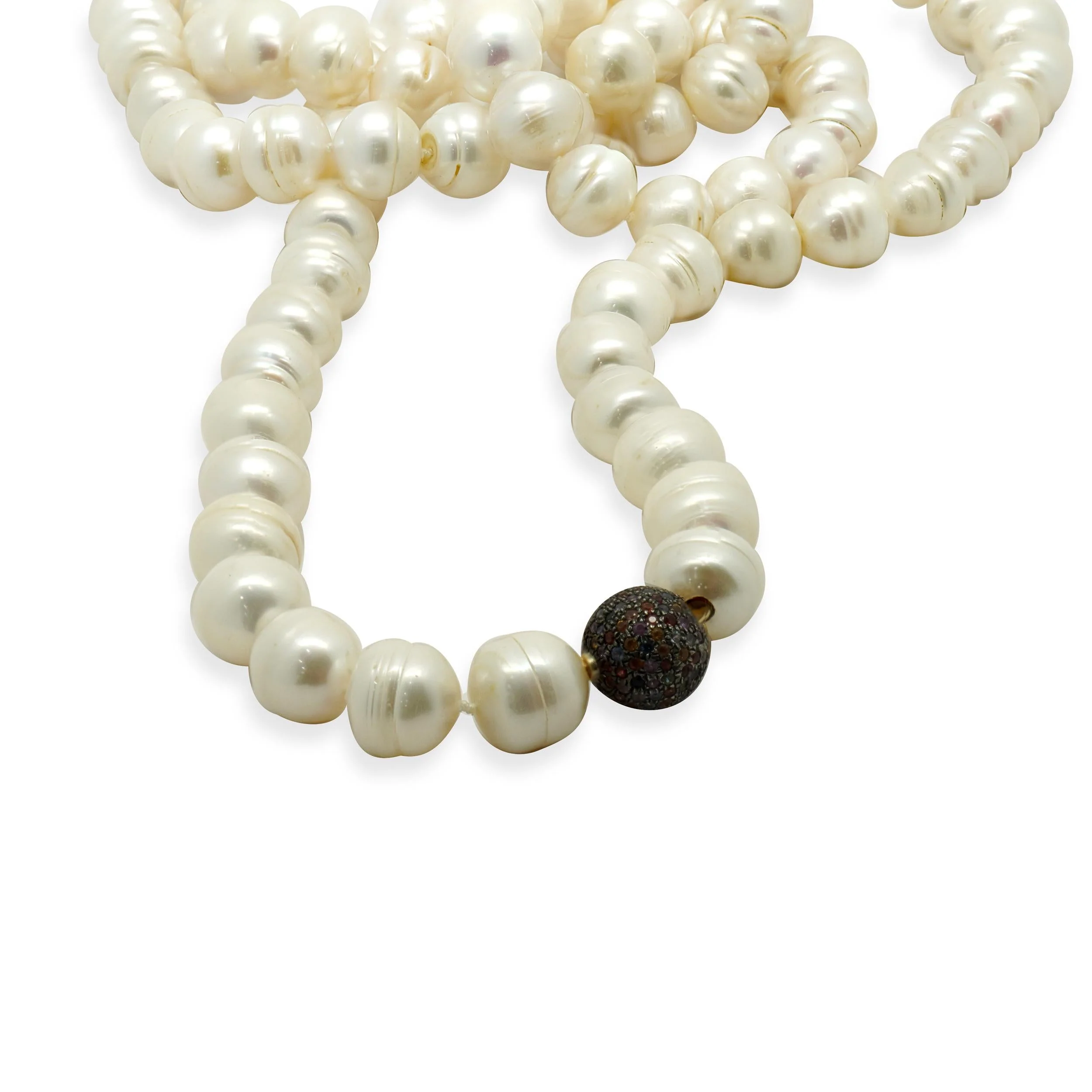 Freshwater Rose Baroque Pearl Necklace with Sterling Silver Gemstone clasp - Image 3