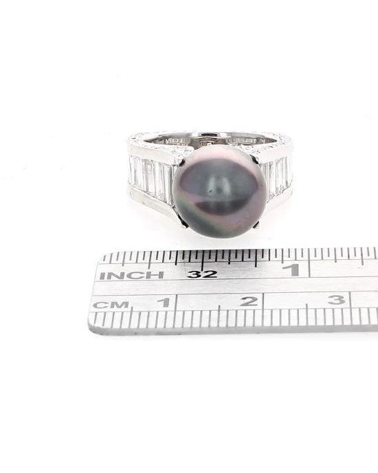 Gauthier Black Tahitian Pearl and Diamond Ring - Image 3