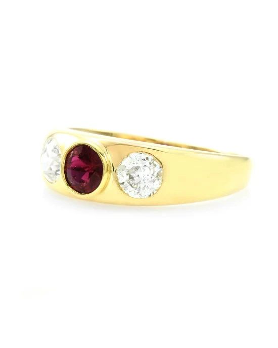 Gentleman's Burmese Ruby and Diamond Ring in Gold - Image 3
