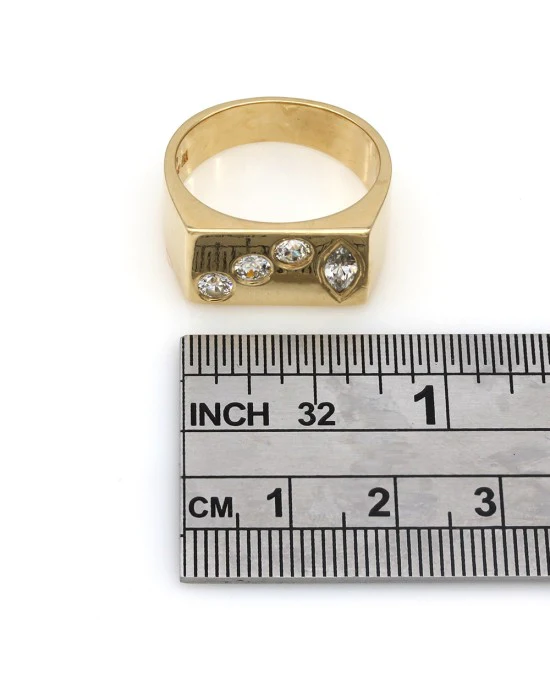 Gentleman's Rectangular Top Diamond Ring in Gold - Image 4