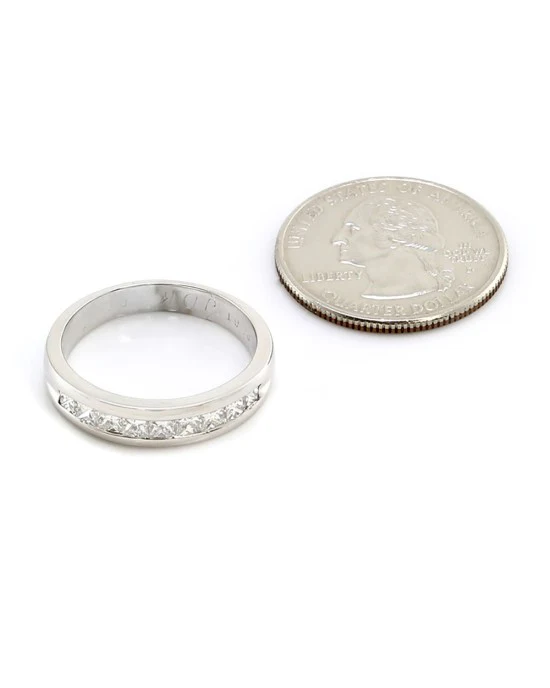 Gentleman's Single Row Princess Diamond Band - Image 3