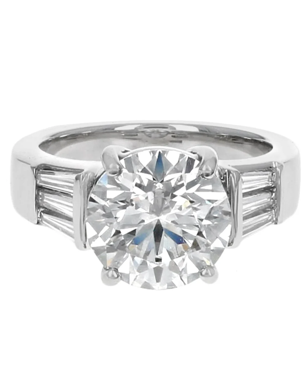 GIA Certified Round Brilliant Cut Diamond Solitaire Ring in Platinum - Image 2