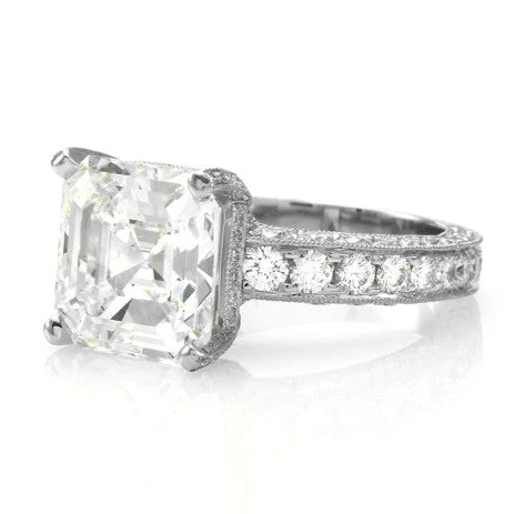 GIA Certified Square Emerald Cut Diamond Solitaire Ring in Platinum - Image 3
