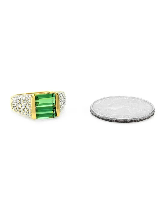 Green Tourmaline and Pave Diamond Ring in Yellow Gold - Image 3
