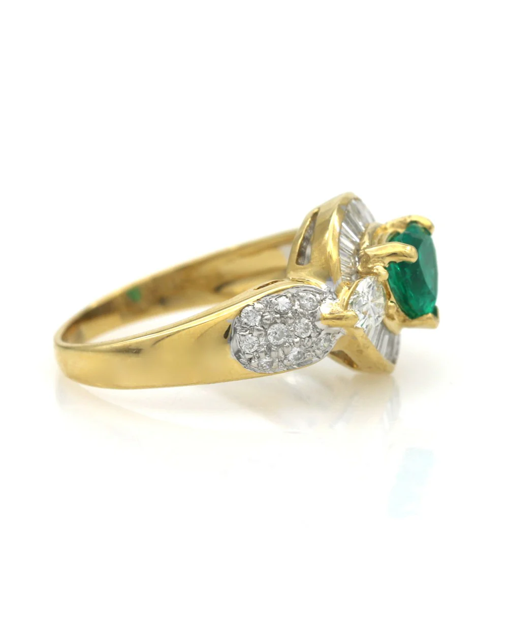 Heart Shaped Emerald and Mixed Cut Diamond Ring - Image 2