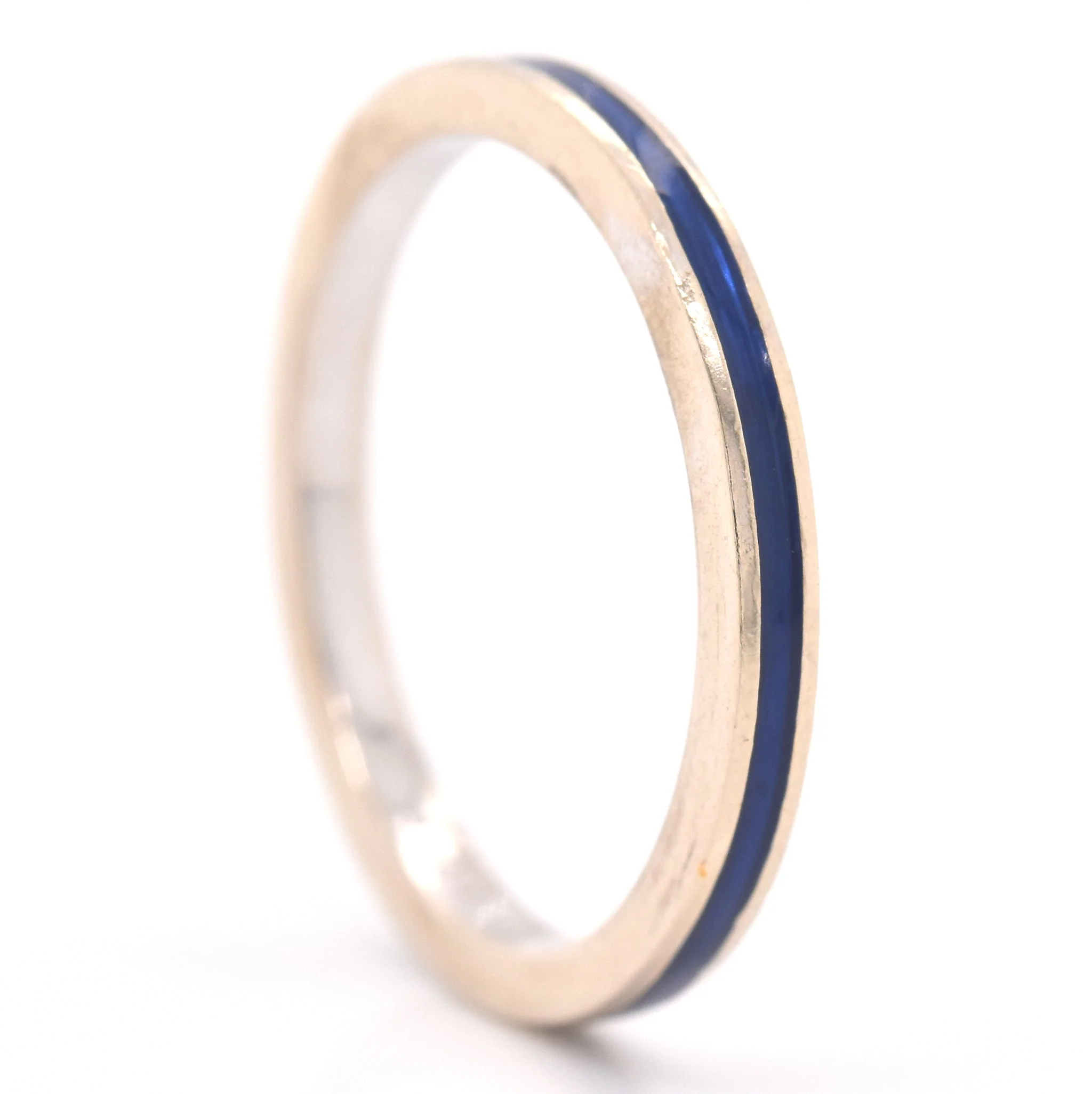 Hidalgo 18k White Gold Blue Enamel Band - Image 4