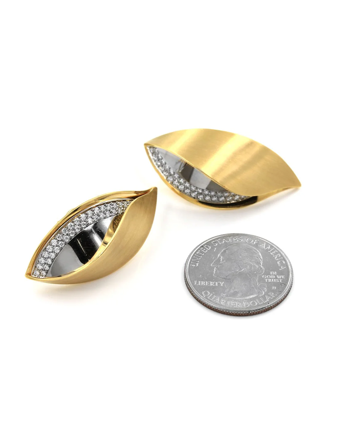 Isabella Fa Pave Diamond Earrings in Gold - Image 3