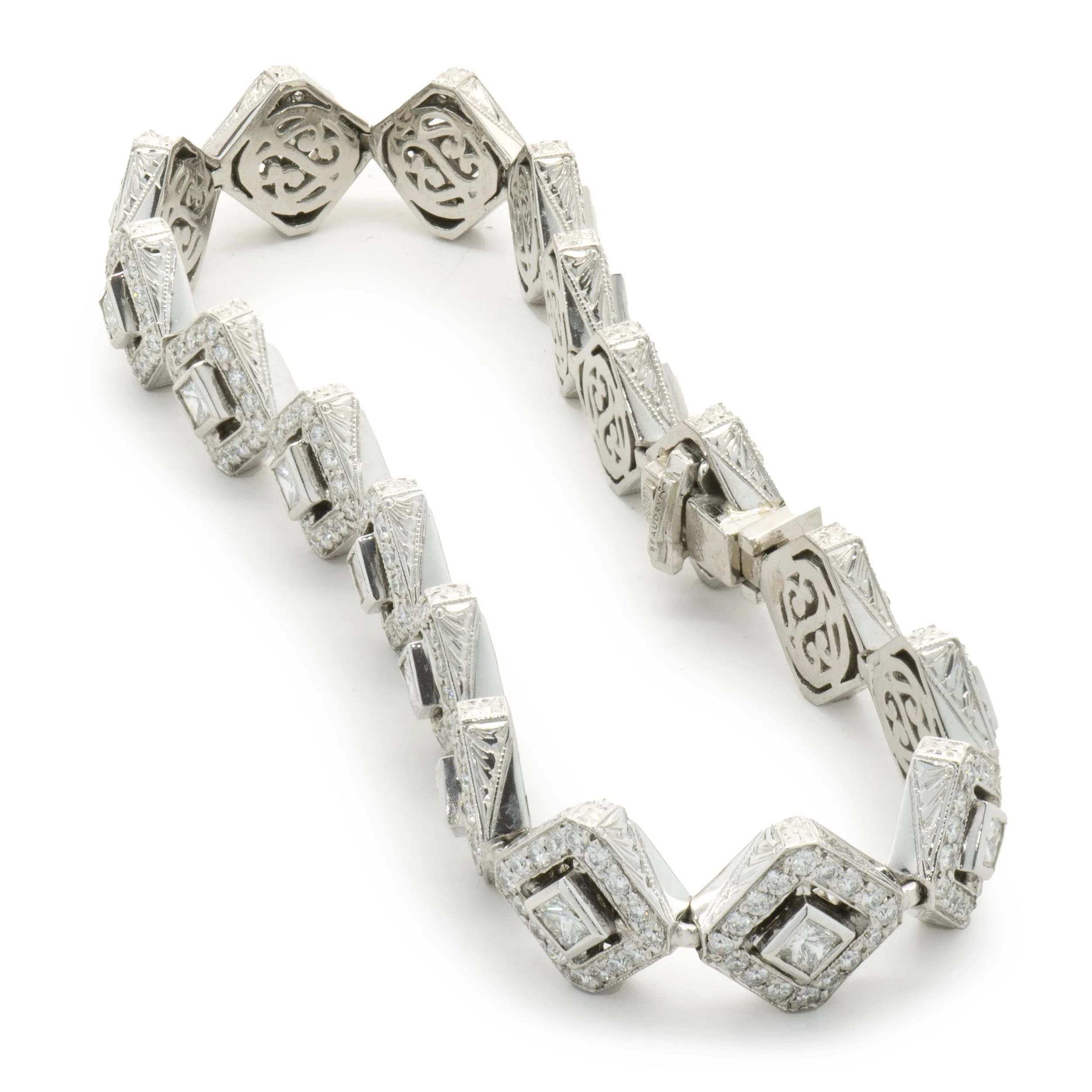 Michael Beaudry Platinum Diamond Kite Shape Inline Bracelet - Image 4