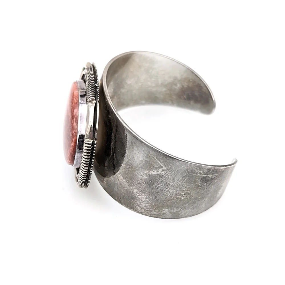 Navajo Artie Yellowhorse Sterling Silver Oyster Shell Cuff Bracelet - Image 3