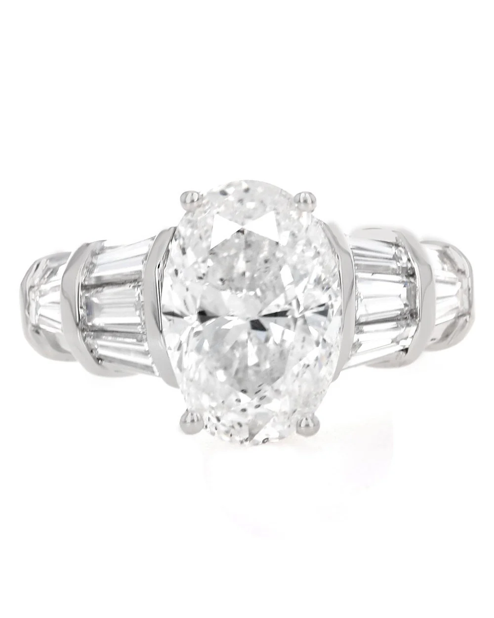 Oval Cut Diamond Solitaire Ring in Platinum - Image 2