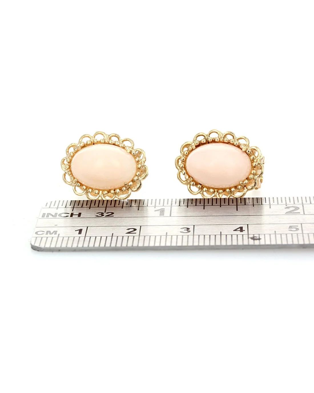 Oval Pink Coral Scalloped Edge Clip On Earrings - Image 3