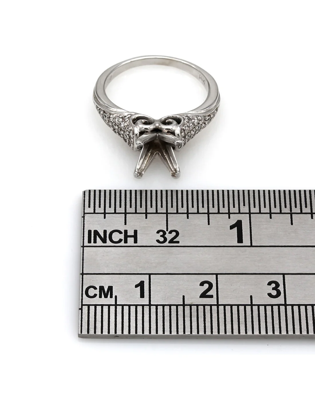 Pave Diamond Mounting in Gold - Image 5