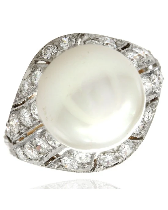 Pearl and Diamond Fashion Ring