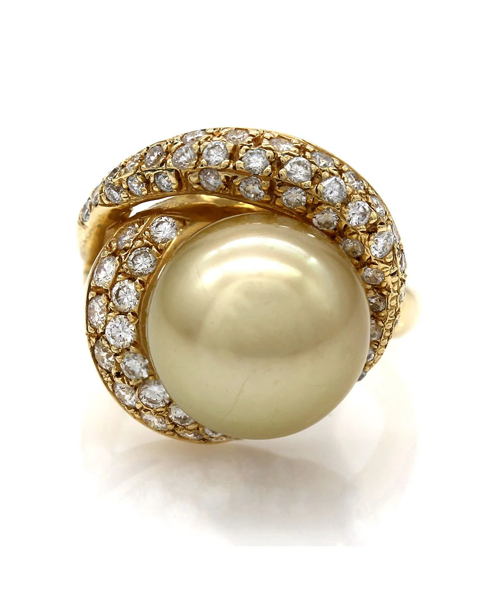 Pearl and Diamond Ring in Gold - Image 2