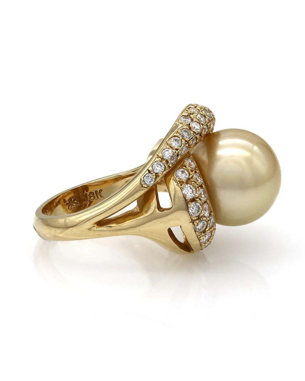 Pearl and Diamond Ring in Gold - Image 3