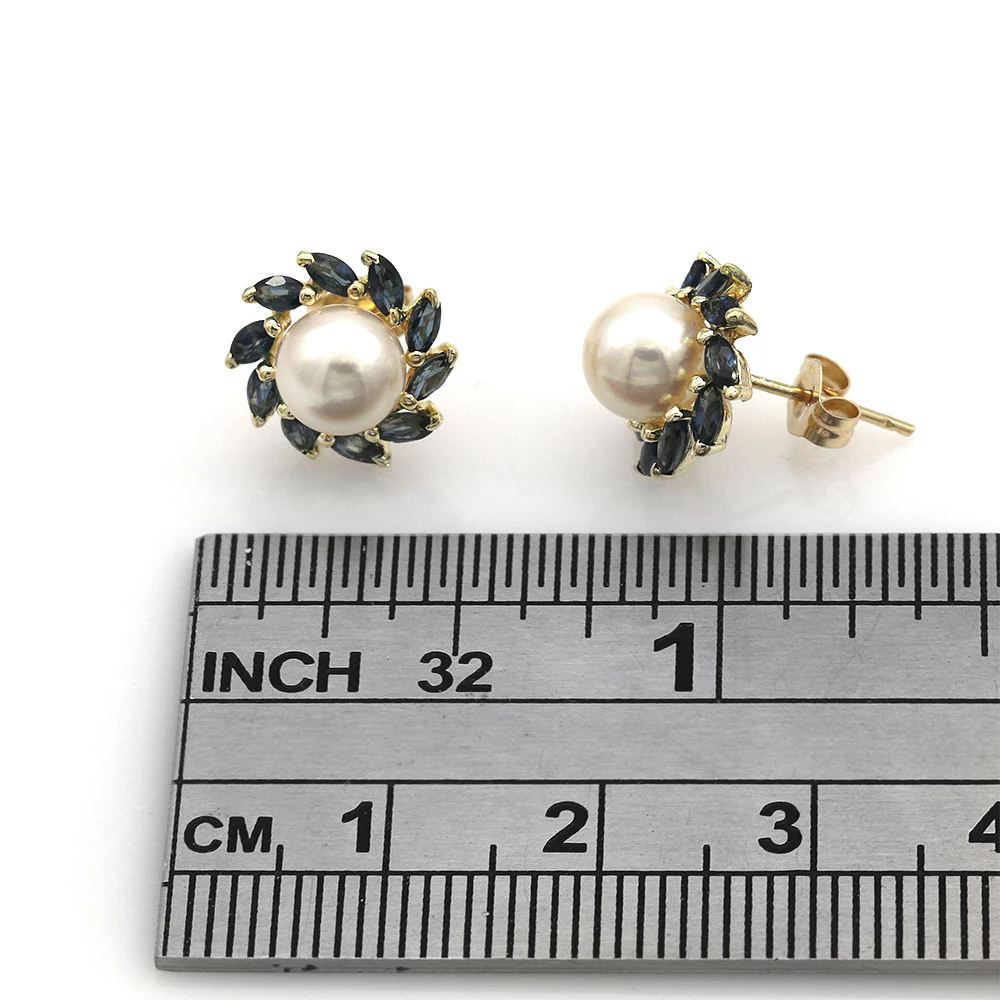 Pearl and Sapphire Halo Stud Earrings in Yellow Gold - Image 3