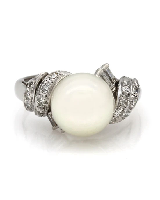 Pearl Solitaire Ring with Diamond Accents - Image 2
