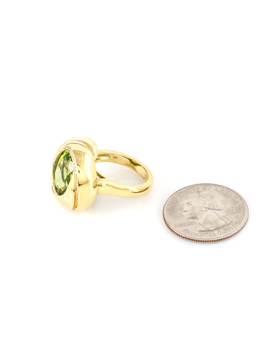 Peridot and Diamond Swirl Ring in Gold - Image 4