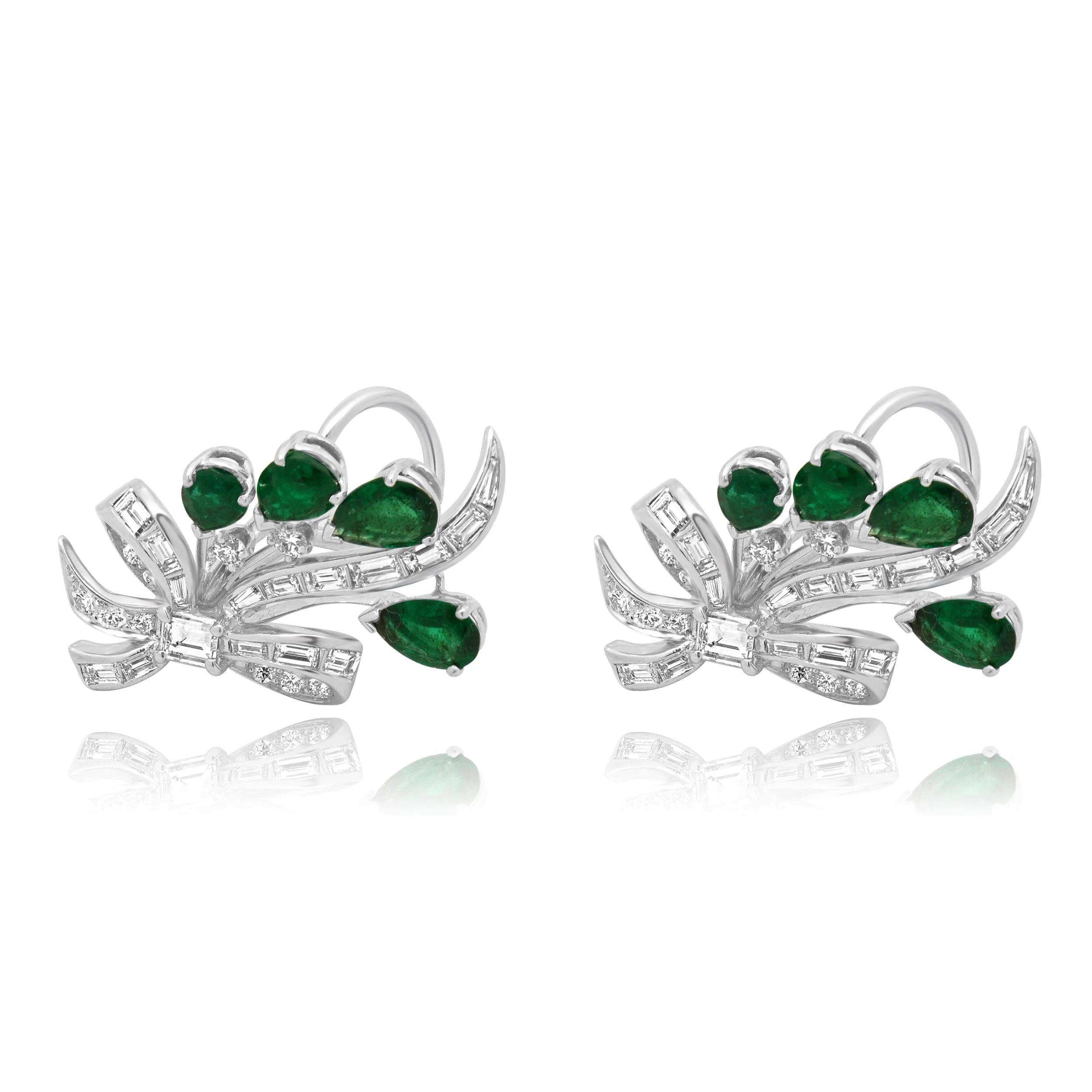 Platinum Emerald & Diamond Ribbon Earrings - Image 4