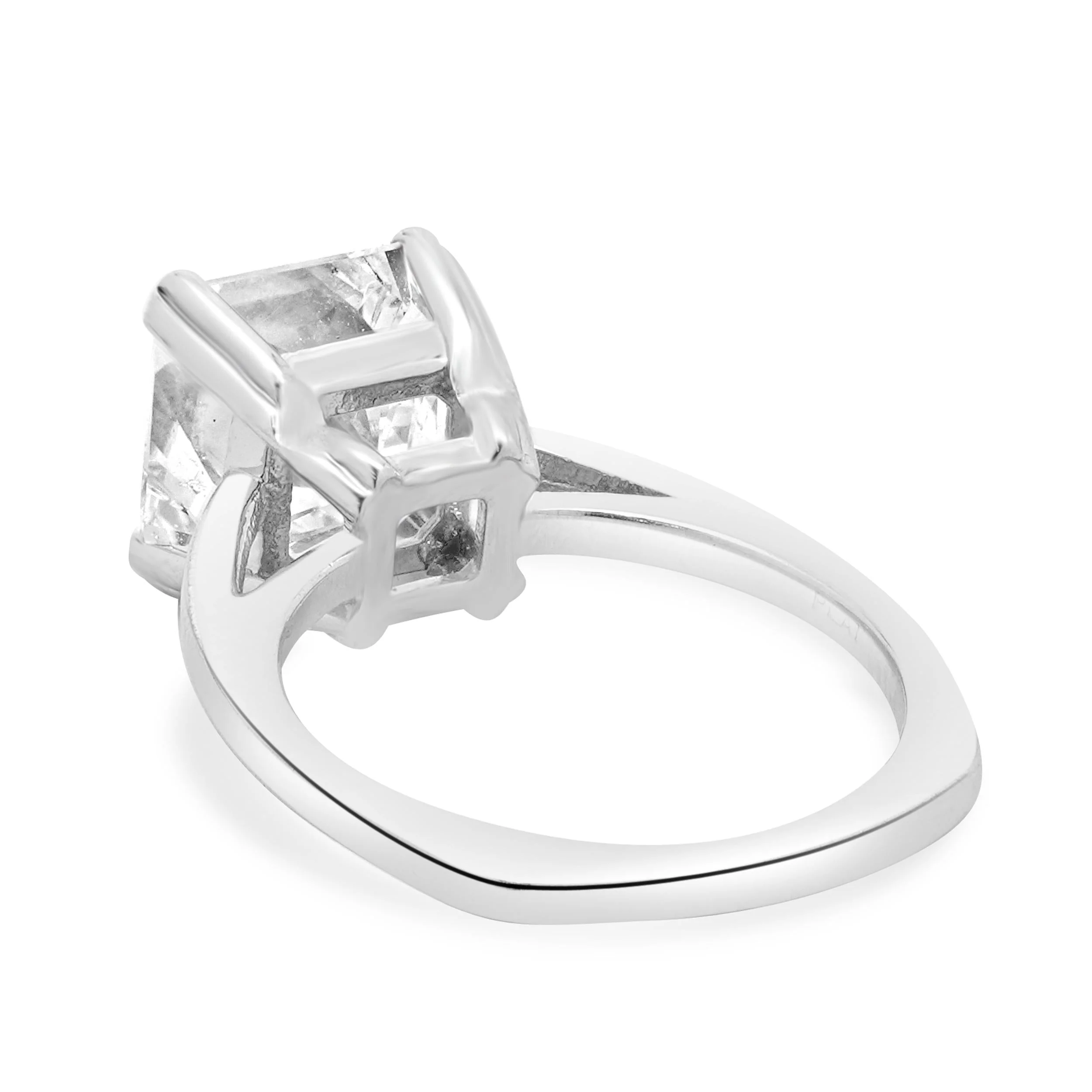 Platinum Radiant Cut Diamond Engagement Ring - Image 4