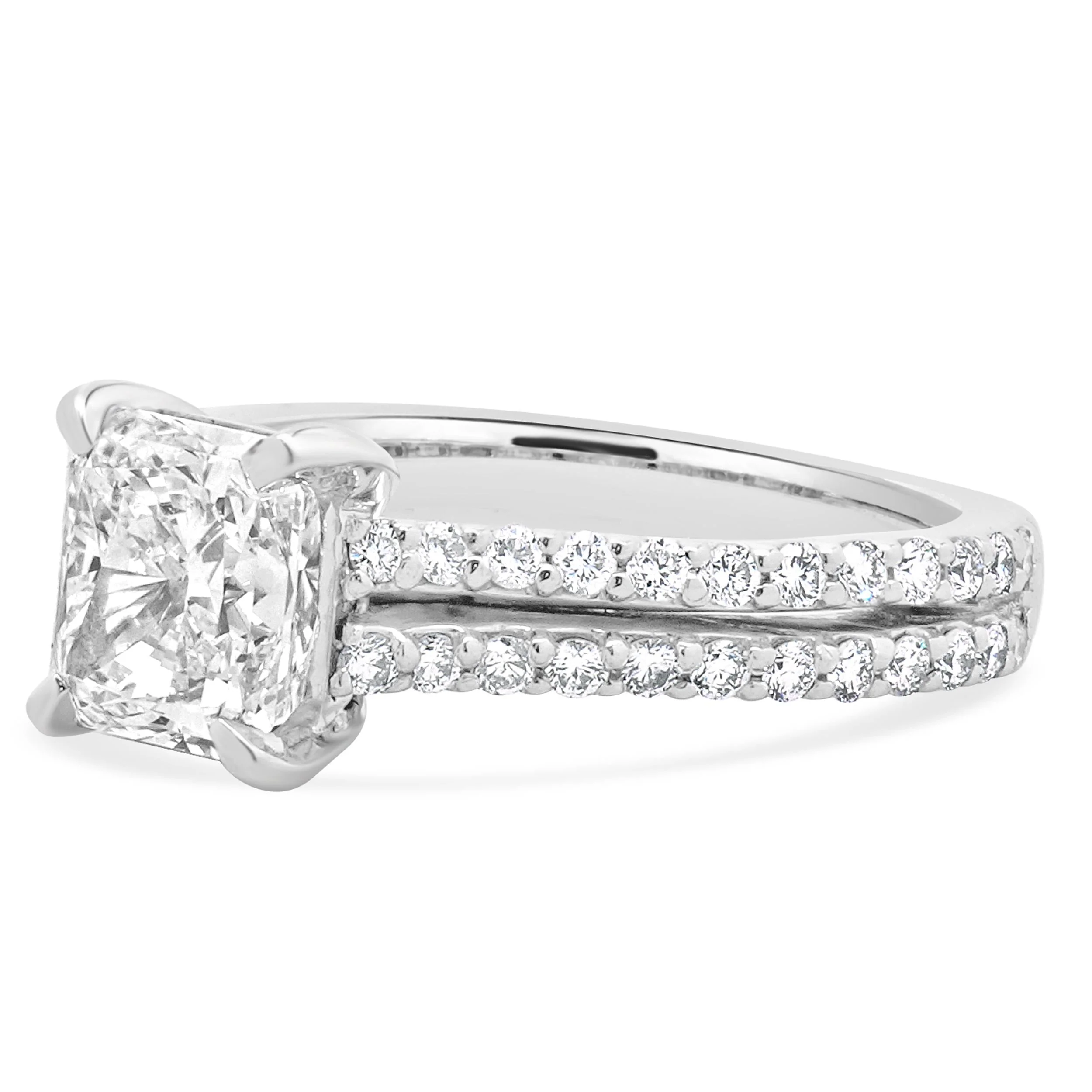 Platinum Radiant Cut Diamond Engagement Ring - Image 3