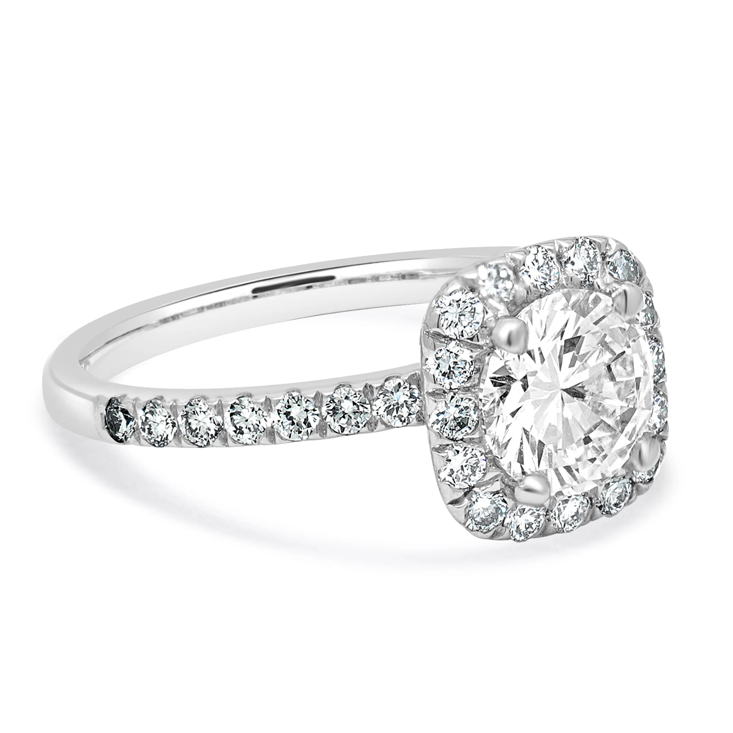 Platinum Round Brilliant Diamond Engagement Ring - Image 4