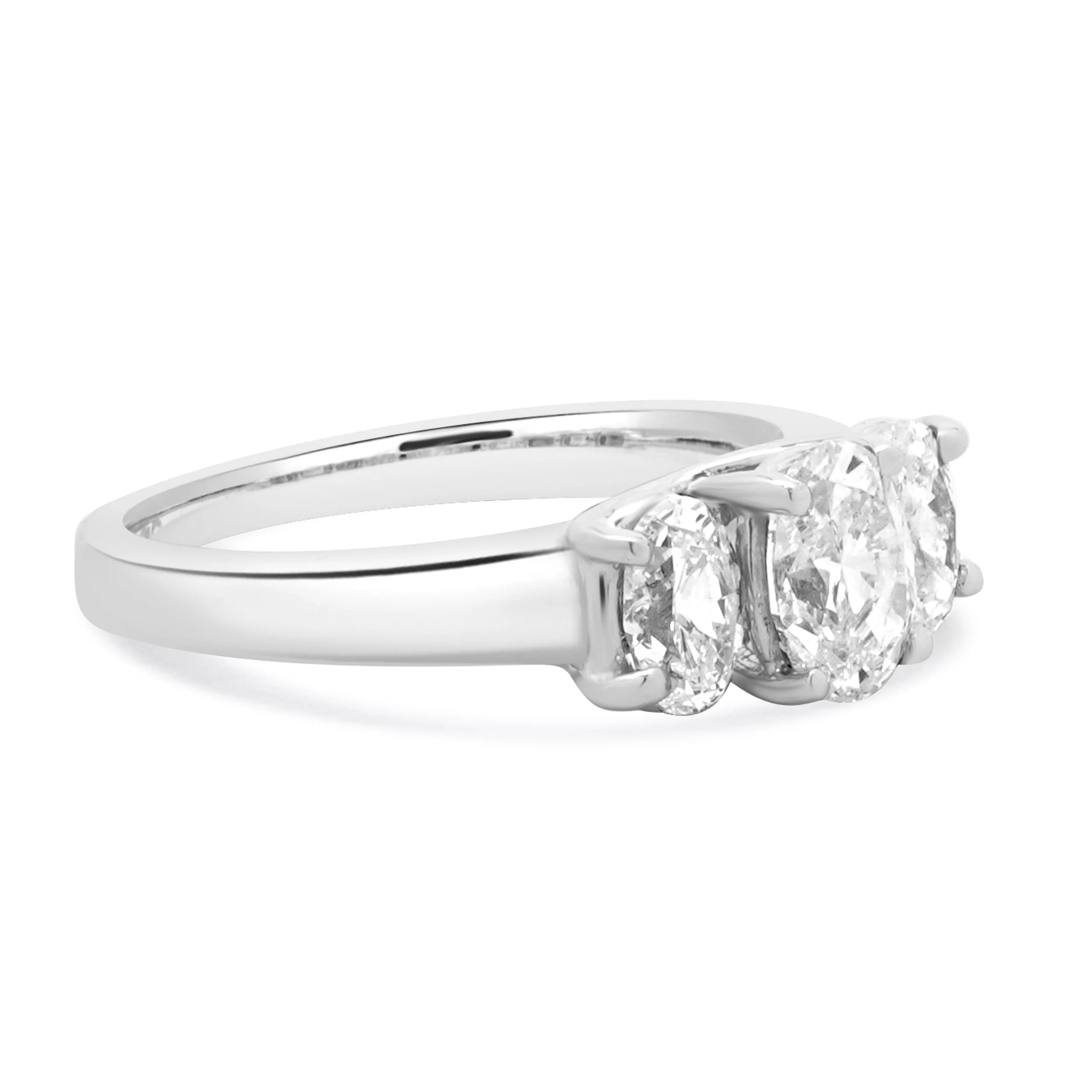 Platinum Three Oval Diamond Band - Image 3