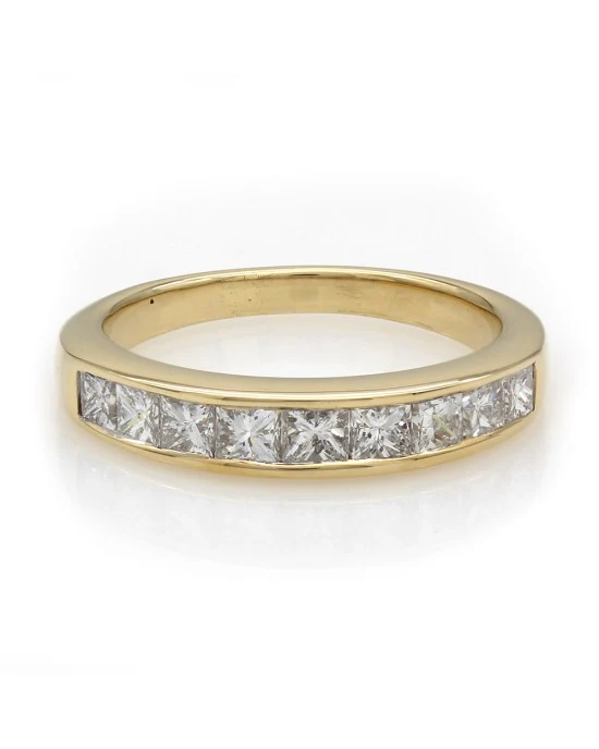 Princess Cut Diamond Band Ring in Yellow Gold. - Image 2