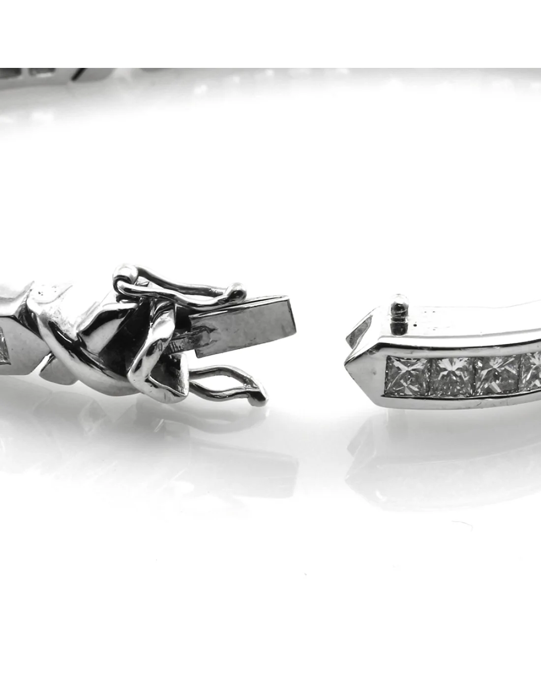 Princess Cut Diamond Tennis Bracelet in 18K White Gold - Image 3