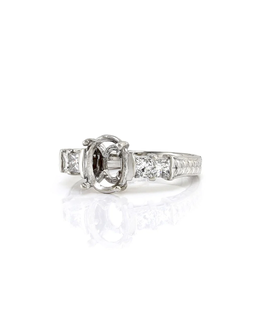 Princess Diamond and Carved Gold Engagement Ring Mounting - Image 3