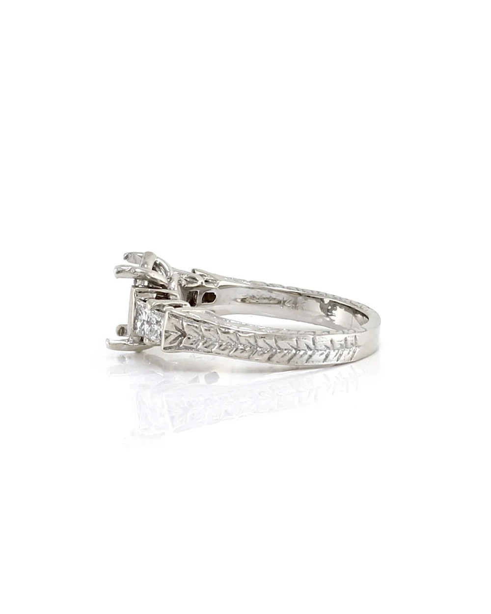 Princess Diamond and Carved Gold Engagement Ring Mounting - Image 4