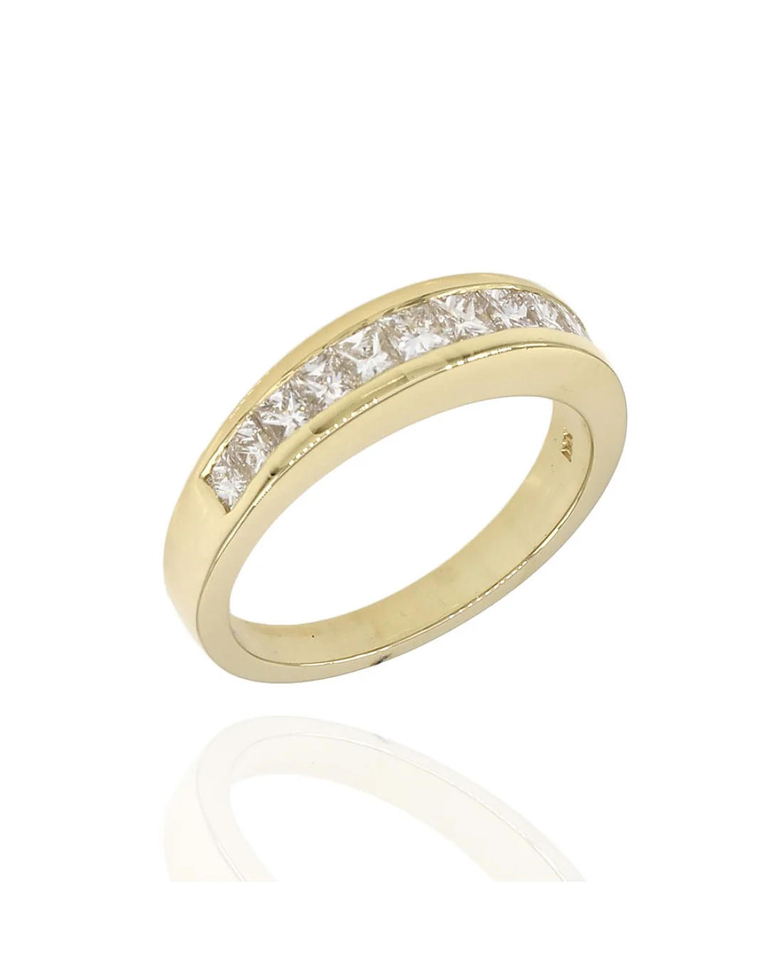 Princess Diamond Band in Gold