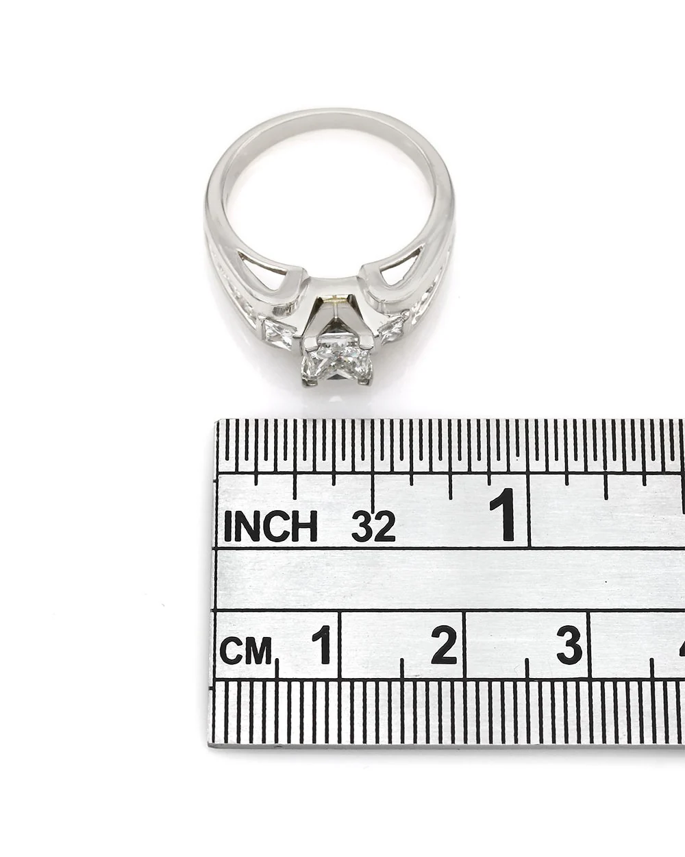 Princess Diamond Engagement Ring in Platinum - Image 3
