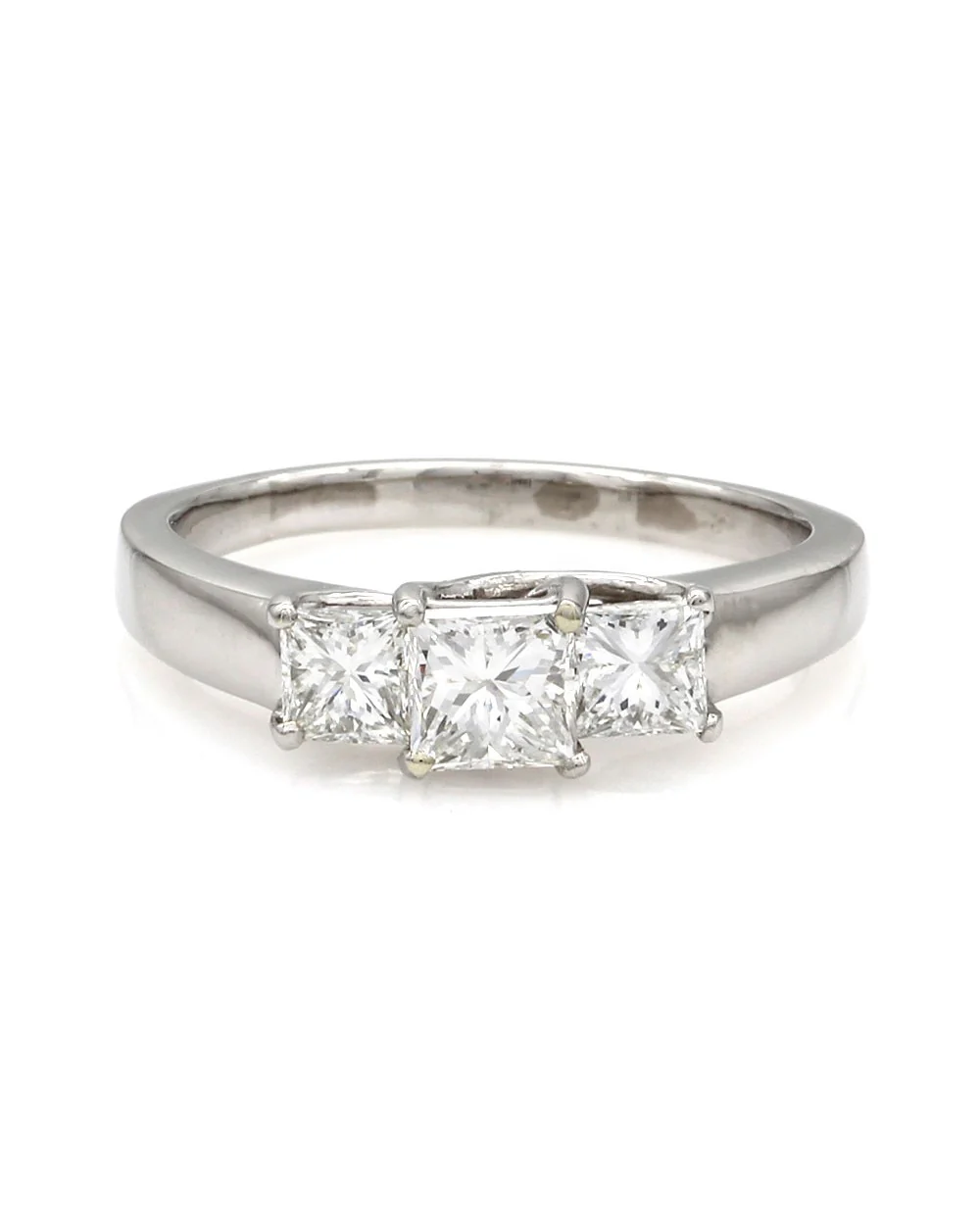Princess Diamond Ring in Platinum - Image 2